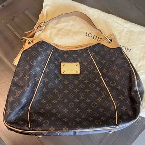 Large Louis Vuitton LV authentic Galliera purse / handbag GM. XL